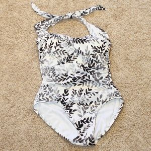 Miraclesuit size 8